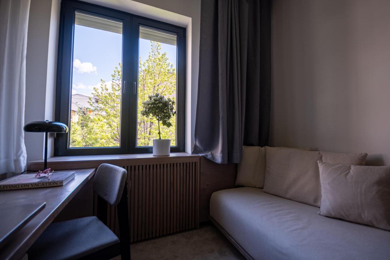 Bloom Suites Pristina Exterior photo